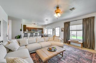Pet-Friendly Yuma Home with Private Yard and Pool! - Fortuna - 5