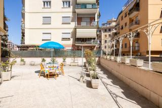 Aurelia Dream with Terrace - Rom - 4