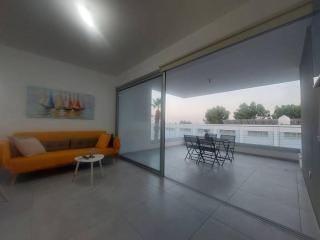 Luxury 2 bedroom apartment - 4