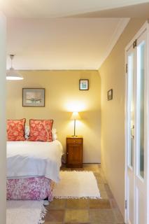 Quarterdeck Cottage Kalk Bay - No Load Shedding - Cape Town - 5