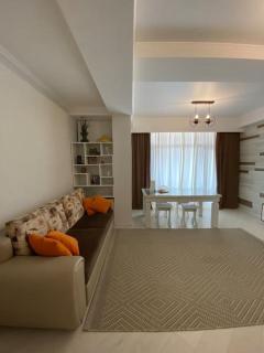 Beautiful Lakefront Home Issyk Kul Lake - Bosteri - 4