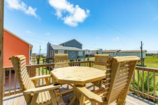 Capri - Beach View & Private Walkway- Pet Friendly - Surfside Beach - 7