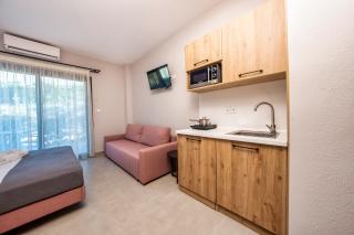 Lofos Luxury Living - 9