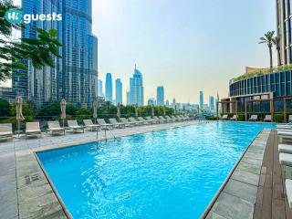 HiGuests - Sky-High Experience Luxe Living on the 24th Floor - Dubai - 6