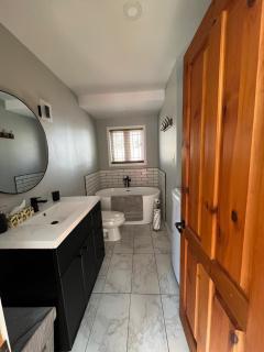 3bdrs Lakefront Chalet Peaceful Retreat - Mont-Laurier - 1