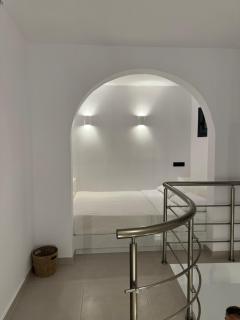Deos luxury house - Ios Chora - 9
