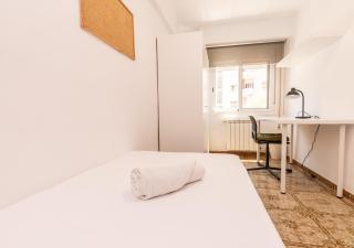Espacioso piso de 4 habitaciones cerca del mar - Tarragona - 3