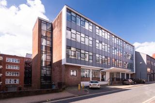 Fantastic 1 Bed Central Preston Apartment - 6