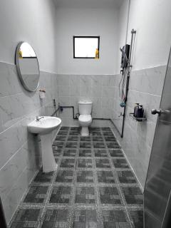 K-Villa Homestay Tuaran - - 1