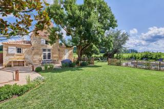 NEW! 5 star classified Deluxe Wine Estate - Montagne - 4