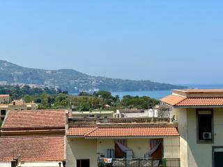 YourHome - La Famiglia Apartment - Meta - 7