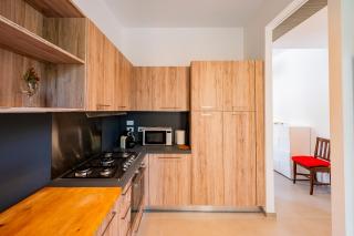 Casa Leda - Modern Apartment near Seafront with Parking! - Pescara - 1