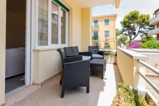 Casa Leda - Modern Apartment near Seafront with Parking! - Pescara - 9