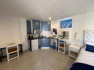 Villa La Sola B&B and Self-Catering - 8