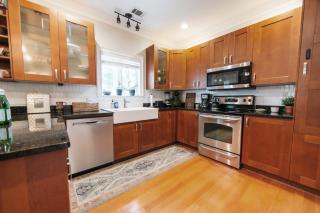 Cozy Cottage - Walk To Campus, Stadium, Downtown - Athens - 3
