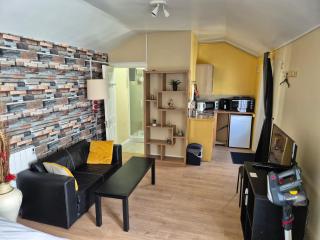 17A DB Airbnb - Wexford - 3