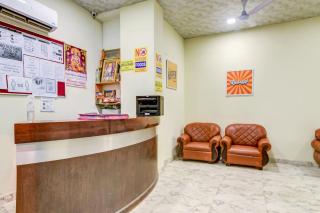 Hotel O Vishwakarma Palace - 2