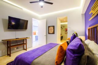 Iconic Rooftop, Bar and Gym, Luxe 2 BR at Soho PV - 8