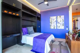 Iconic Rooftop, Bar and Gym, Luxe 2 BR at Soho PV - 3