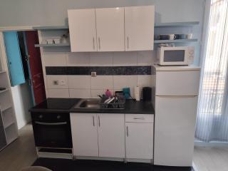 F2 Au village St Denis - 7