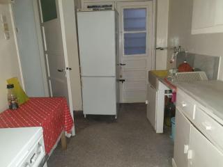 A simple old school apartment in the center - Atene - 6