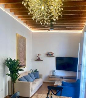 CASA NATY, Espacioso Renovado Apartamento en el Centro de Malaga - Málaga - 0