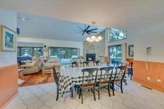 Ultimate Mountain Home with Hot Tub! - Tannersville - 2