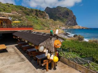 Maiata Beach House 1 - 4