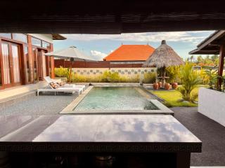 PROMO!!! 3BR Villa Batulesung Canggu, with Rice Feld view, Big Garden & Pool, QUIET and peaceful, near beach - 0