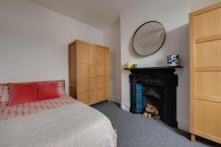 Francis House - 5