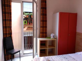 Hostal River - Barcelona - 6