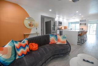 House With A Boat - Boat, Heated Pool, Kayaks - Port Charlotte - 3