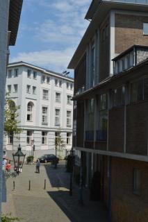 Epic Location - Düsseldorf - 8