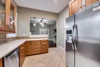 Spacious Historical 2 Bed House - Dallas - 5