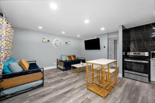 Cozy 1BR King Bed with Pool and Free Park - Houston - 4