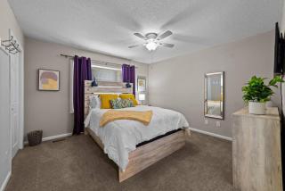 Close to hospital and ECU - 0