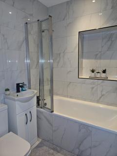 Cozy sleep 8 in Ascot 15 min from Racecourse OR1 - Ascot - 3