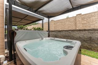 3081 Magic Village 4suites Jacuzzi Near 192 8 min Disney - Orlando - 9