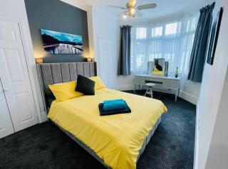 Flat in the heart of Leigh on Sea less than 2 miles from the beach - Southend-on-Sea - 0