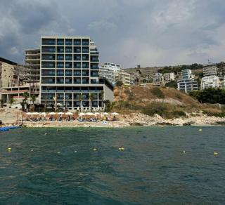 Joelle Premium Hotel - Sarandë - 9