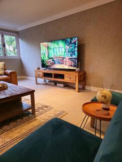 Modern farmstyle living - Durban - 9