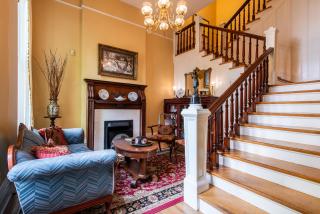 DuPont Mansion Bed & Breakfast - 3