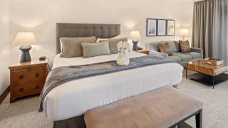 374 Lodge At Spruce Peak Ski In Ski In Ski Out King Studio By Stowe Mountain Rentals - 8