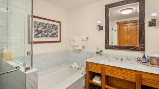 374 Lodge At Spruce Peak Ski In Ski In Ski Out King Studio - Stowe - 4