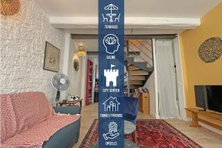Charming Triplex house heart of medieval town - 0