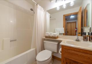 Northstar Resort Condo for 8 Free Shuttle - Truckee - 1