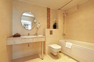 White Rock Castle Suite Hotel & SPA - Balchik - 8
