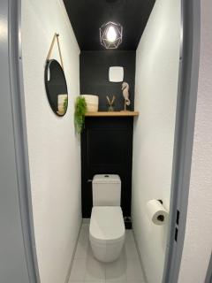 Studio cabine loggia et terrasse secteur prisé des falaises - 4