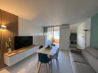 Studio cabine loggia et terrasse secteur prisé des falaises - 7