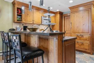 The Charter at Beaver Creek E140 - 7